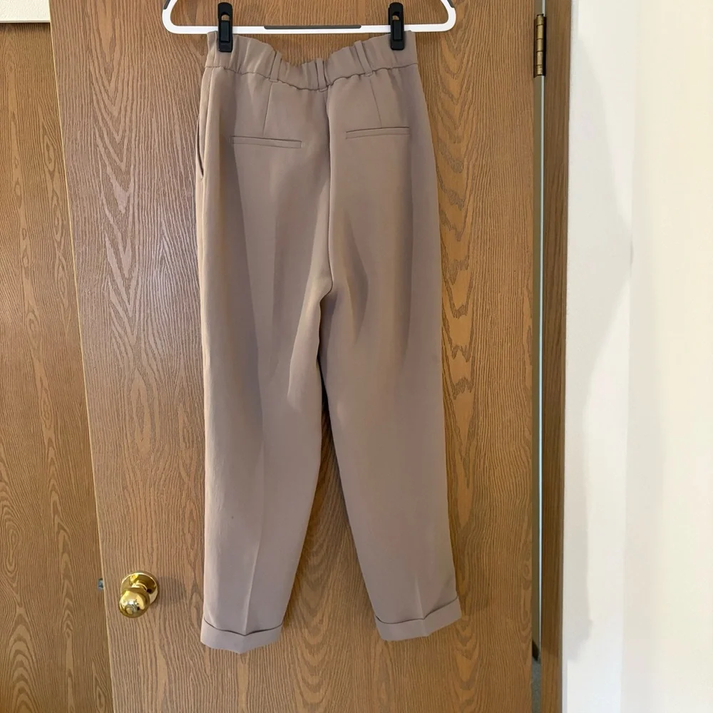 Aritzia Wilfred Beige Dashwood Trousers - Picture 2 of 4